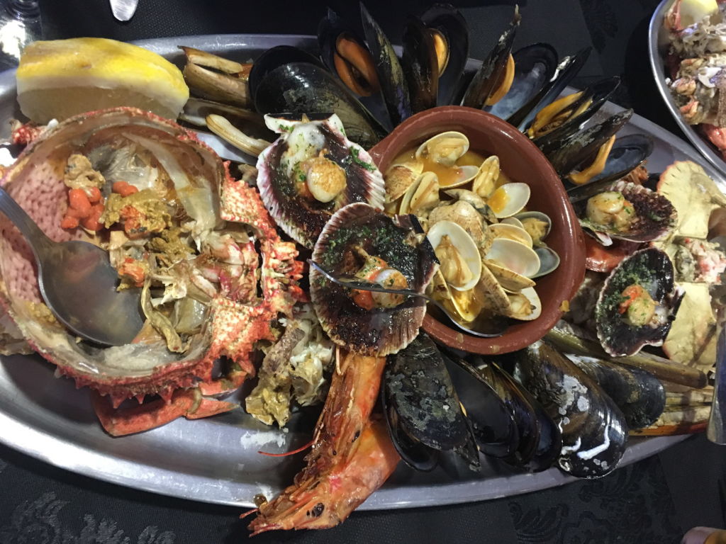 Meeresfrüchte essen in Galizien