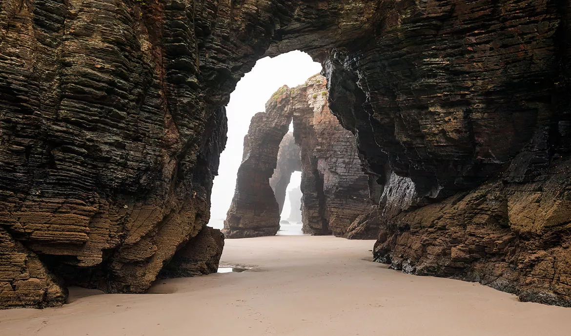 Praia de las Kathedrales
